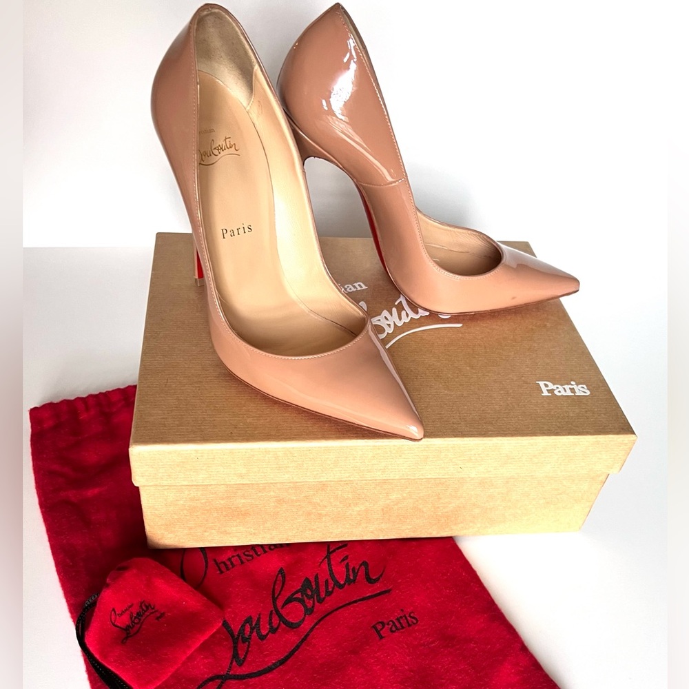 CHRISTIAN LOUBOUTIN SO KATE NUDE PATENT PUMPS